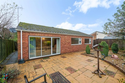 View Full Details for Langford Close, Emmer Green, Reading