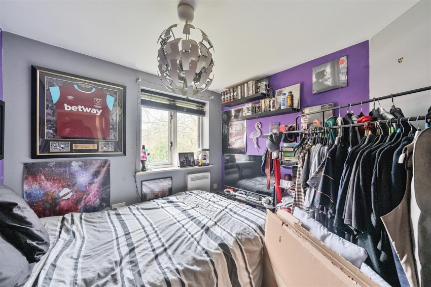 Images for Marshland Square, Emmer Green, Reading