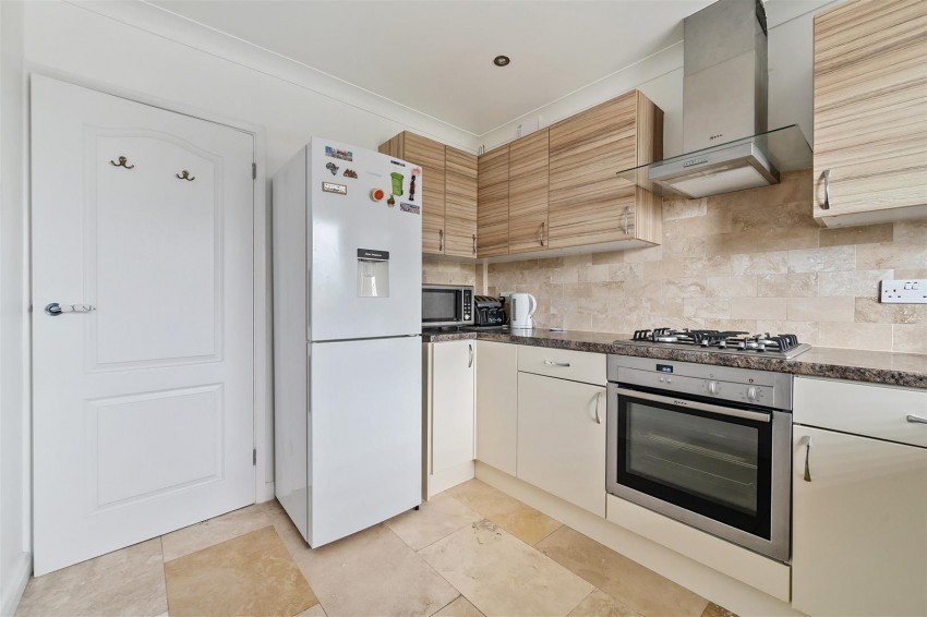 Images for Old Bath Road, Calcot, Reading
