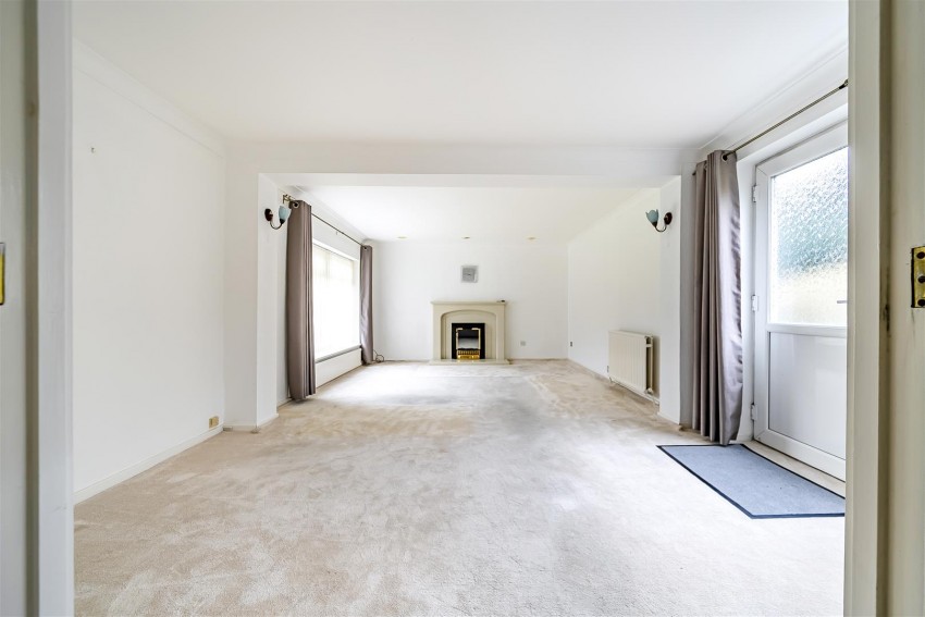 Images for Tenby Avenue, Caversham, Reading