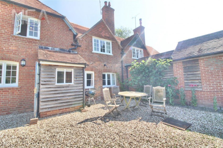 Images for Well House Lane, Frilsham, Thatcham