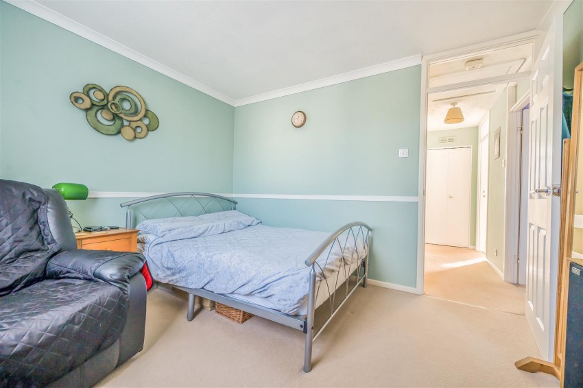 Images for Blackwater Close, Caversham, Reading