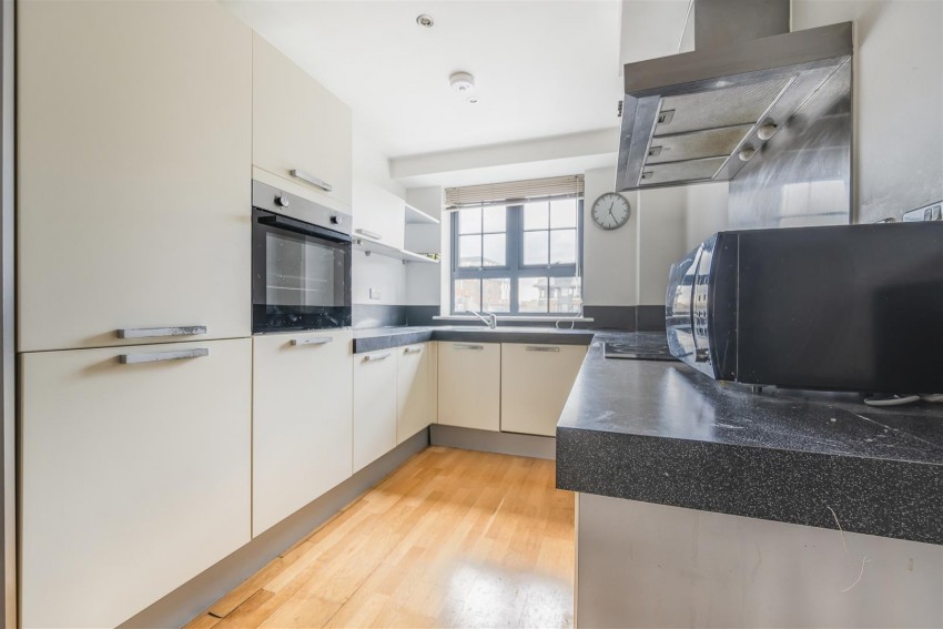 Images for St James Wharf, Forbury Road, Reading