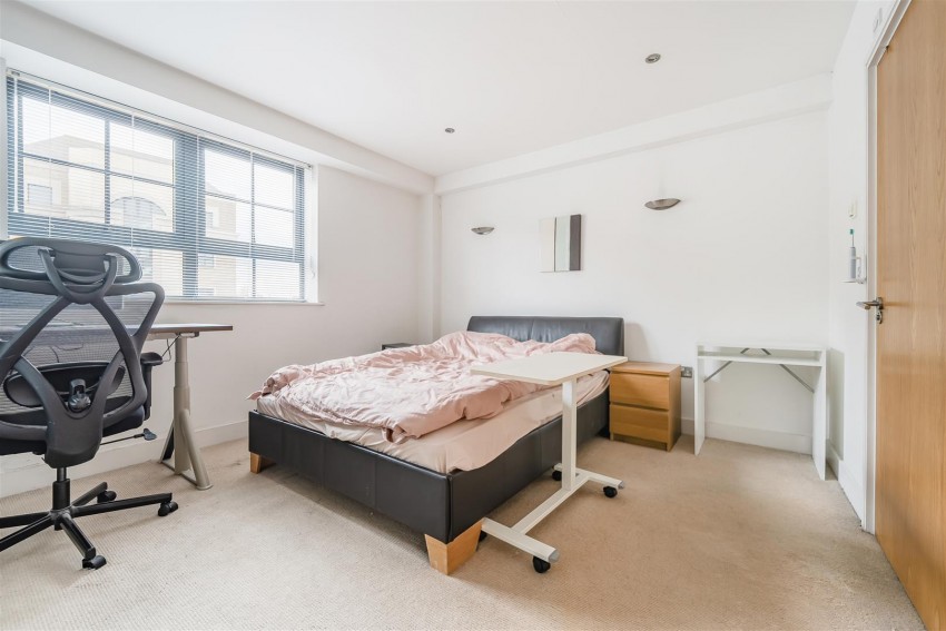 Images for St James Wharf, Forbury Road, Reading