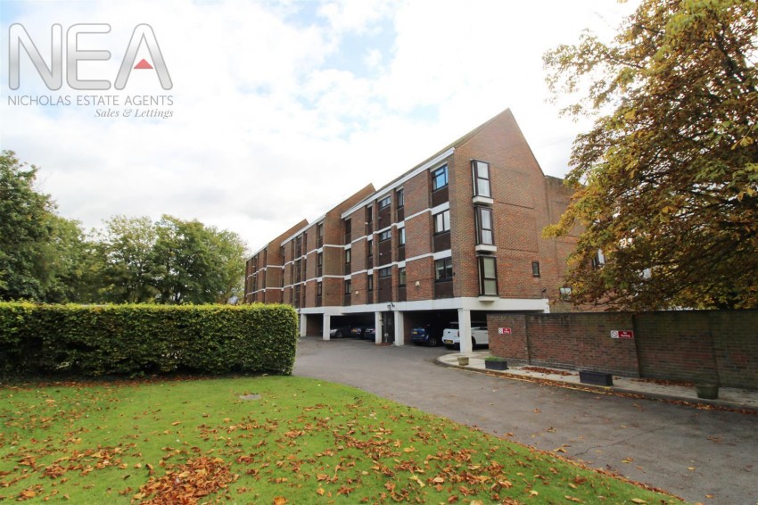 Images for Riverside Court, Caversham, Reading