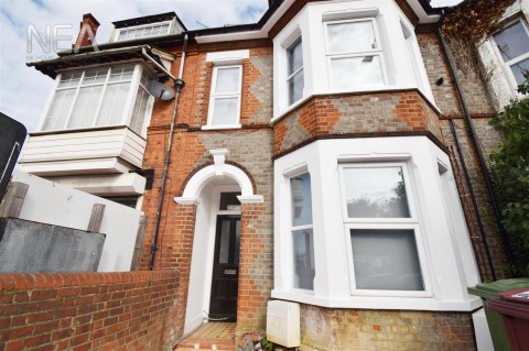 View Full Details for Oxford Road, Reading, Berkshire