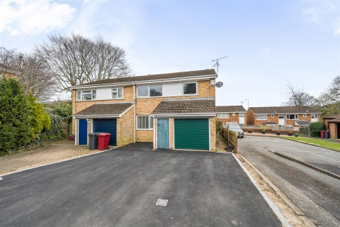 View Full Details for Whitby Green, Caversham, Reading