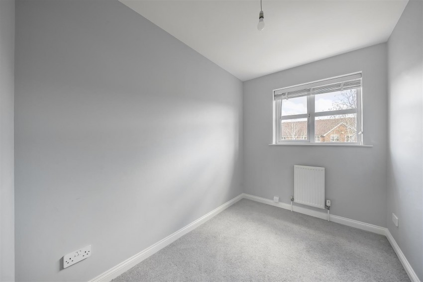 Images for Elliotts Way, Caversham, Reading