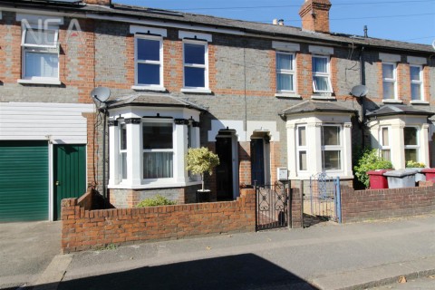 View Full Details for De Montfort Road, Reading, Berkshire