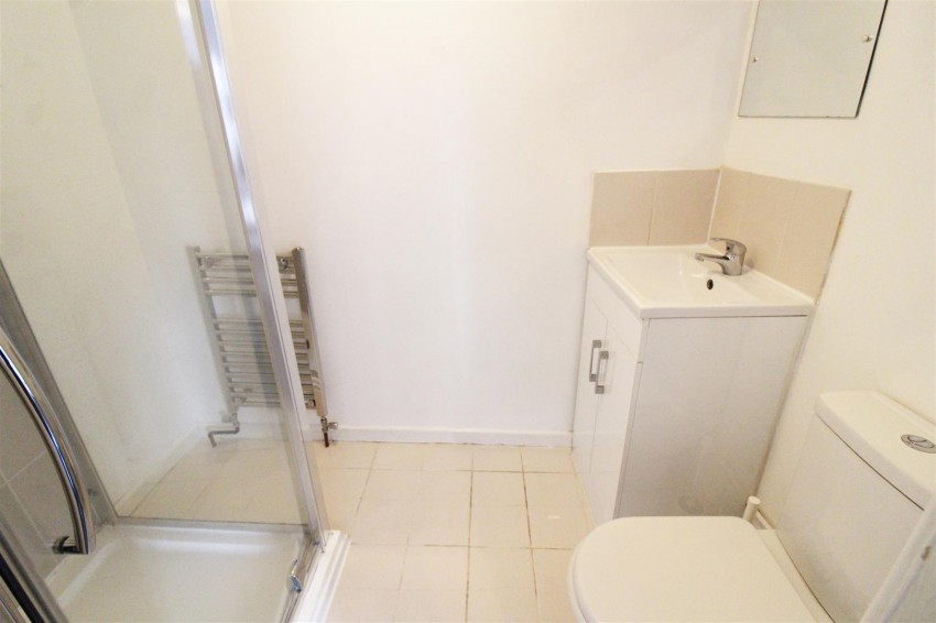 Images for Gosbrook Road, Caversham, Reading