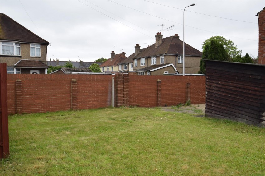 Images for Gosbrook Road, Caversham, Reading