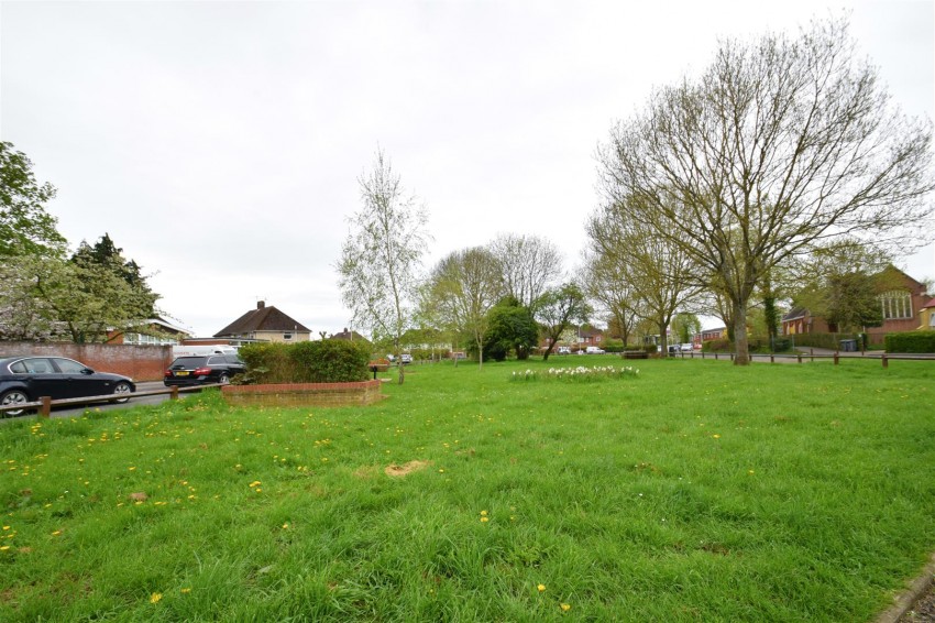 Images for Grove Road, Emmer Green, Reading