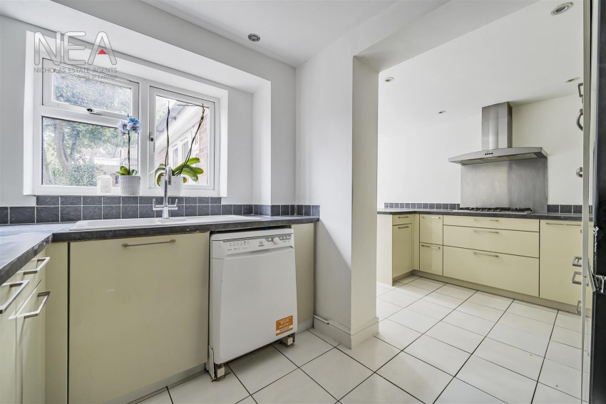 Images for Hemdean Road, Caversham, Reading