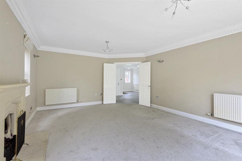Images for Copperfields, Caversham Heights, Reading