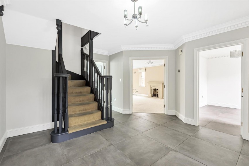 Images for Copperfields, Caversham Heights, Reading