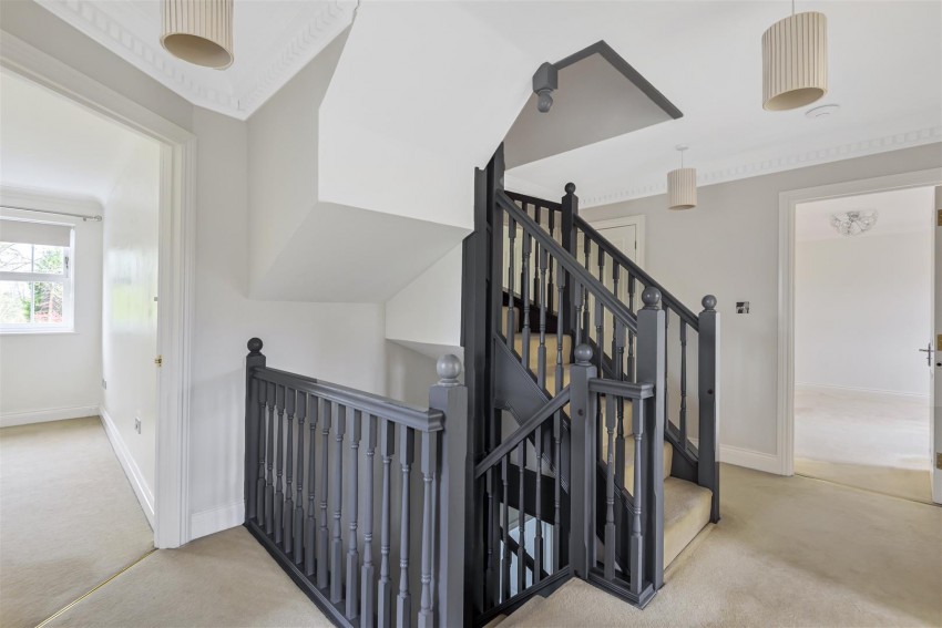 Images for Copperfields, Caversham Heights, Reading