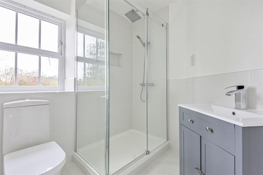Images for Copperfields, Caversham Heights, Reading