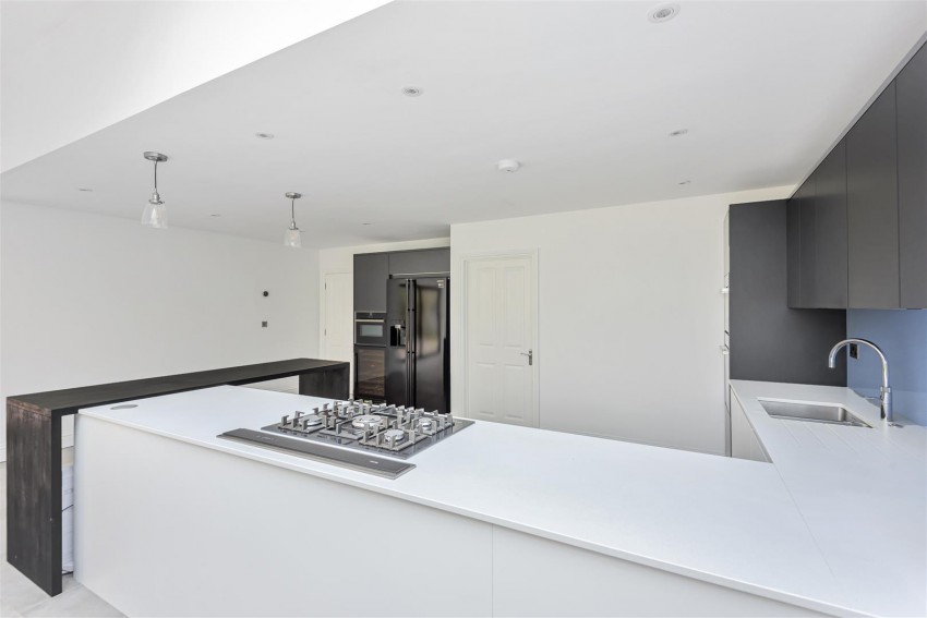 Images for Copperfields, Caversham Heights, Reading