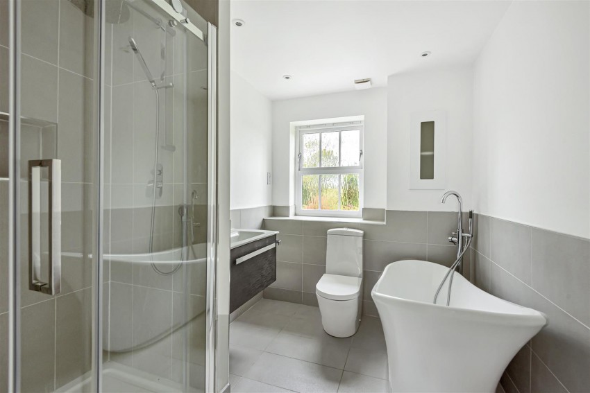 Images for Copperfields, Caversham Heights, Reading
