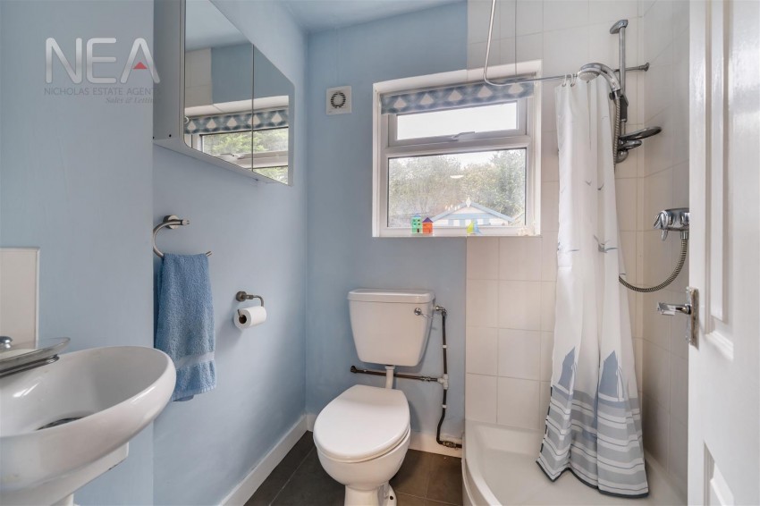 Images for Tuns Hill Cottages, Earley, Reading