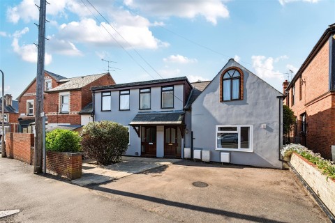 View Full Details for Priest Hill, Caversham, Reading