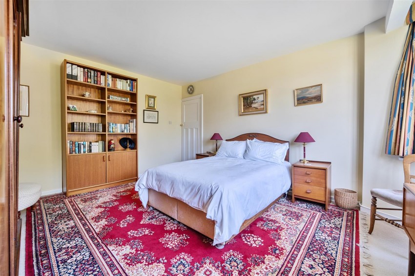 Images for Upper Woodcote Road, Caversham, Reading