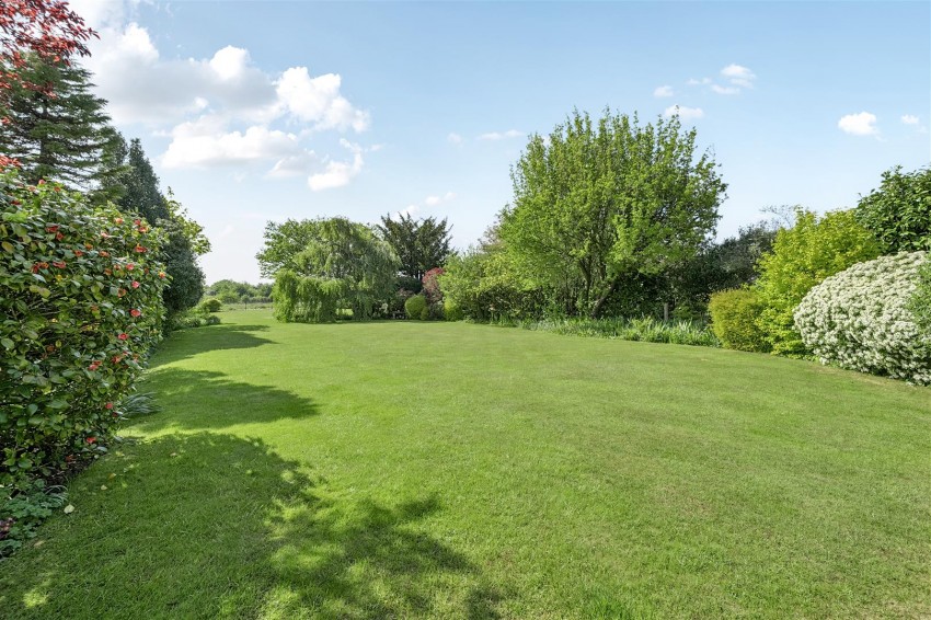 Images for Upper Woodcote Road, Caversham, Reading