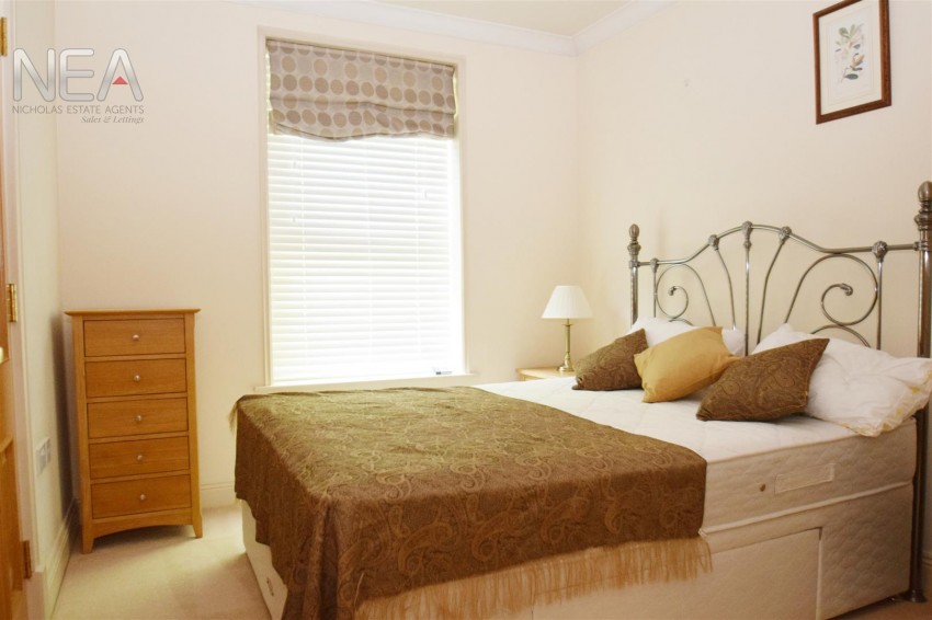 Images for Treetops, Caversham, Reading