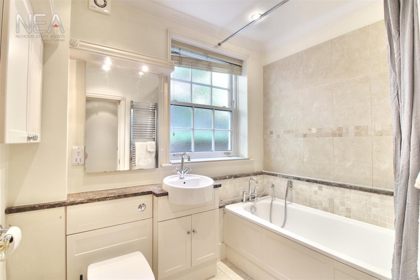 Images for Treetops, Caversham, Reading