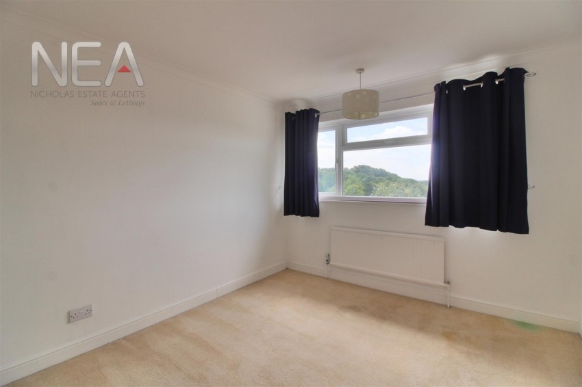 Images for Grove Hill, Emmer Green, Reading