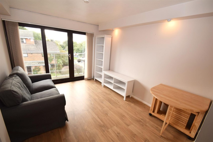Images for Cardinal Close, Caversham, Reading