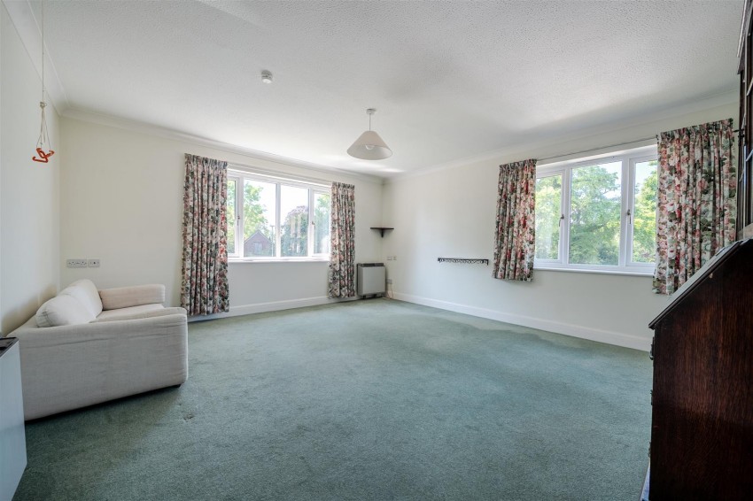 Images for St. Barnabas Road, Emmer Green, Reading