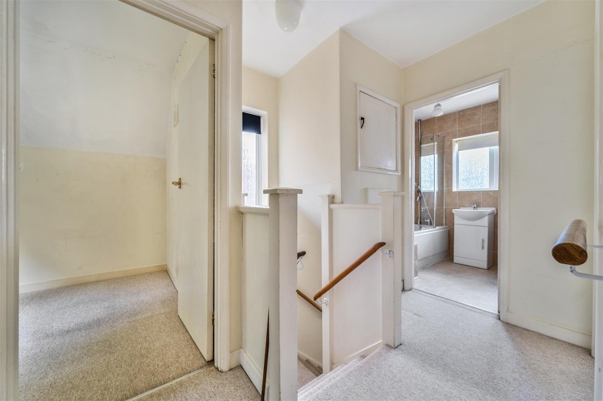 Images for Rotherfield Way, Emmer Green, Reading