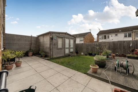 View Full Details for Redberry Close, Caversham, Reading