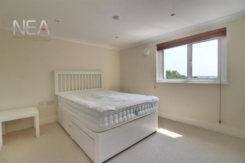 Images for Notley Place, Emmer Green, Reading