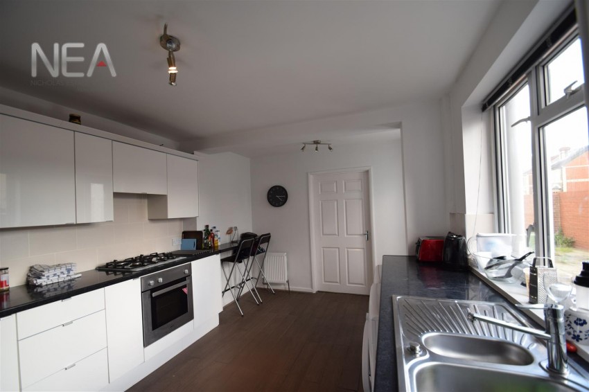 Images for Gosbrook Road, Caversham, Reading