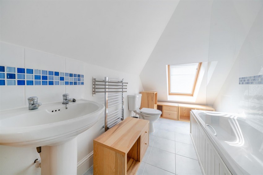 Images for Highmoor Road, Caversham Heights, Reading