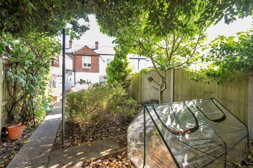 Images for Gosbrook Road, Caversham, Reading