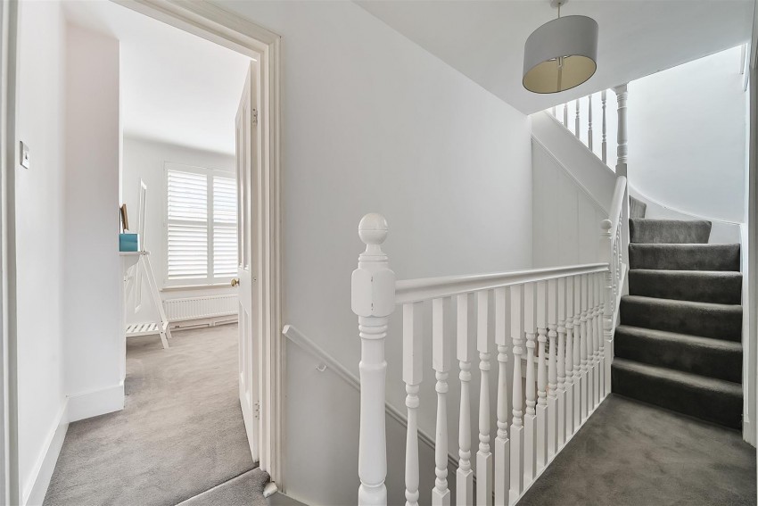 Images for Hemdean Hill, Caversham, Reading