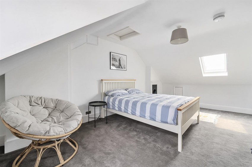 Images for Hemdean Hill, Caversham, Reading