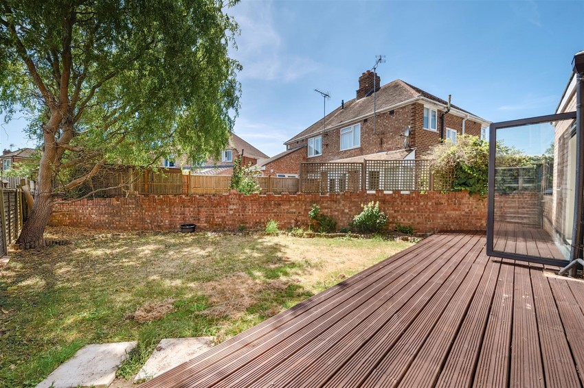 Images for Mayfield Drive, Caversham, Reading