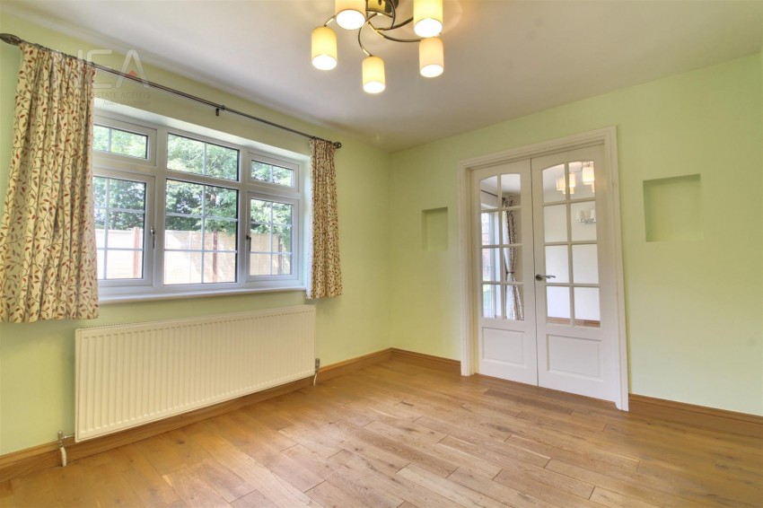 Images for Yarnton Close, Emmer Green, Reading