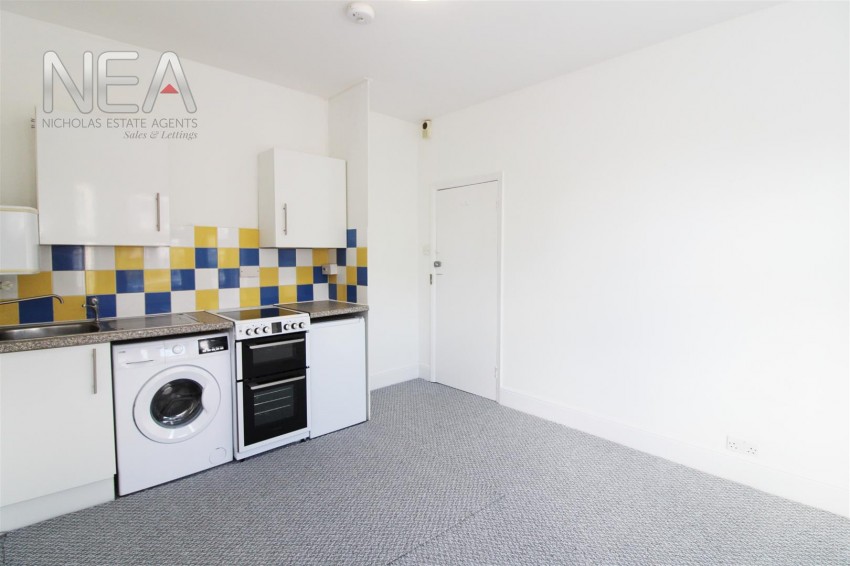 Images for Priory Avenue, Caversham, Reading