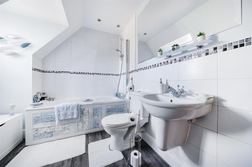 Images for George Close, Caversham, Reading