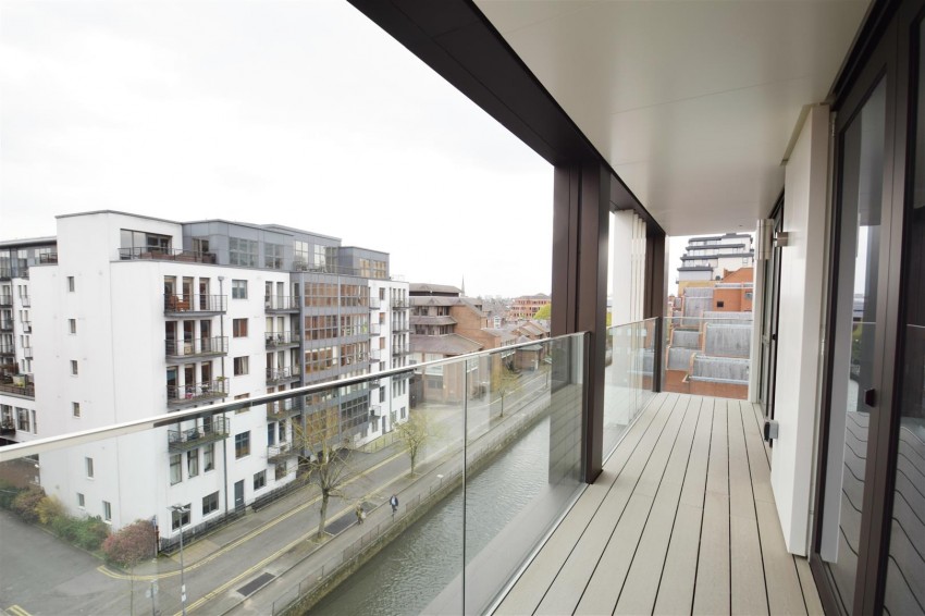 Images for Verto, Kings Road, Reading