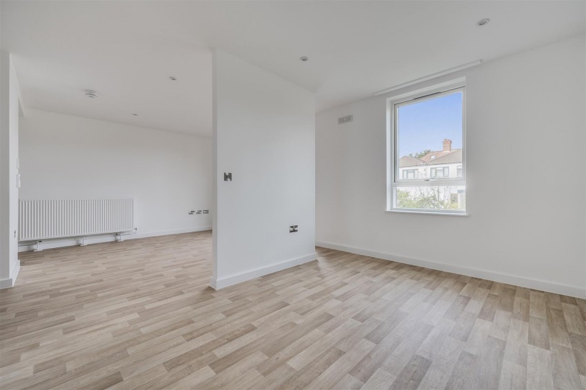 Images for Grovelands Road, Reading, Berkshire