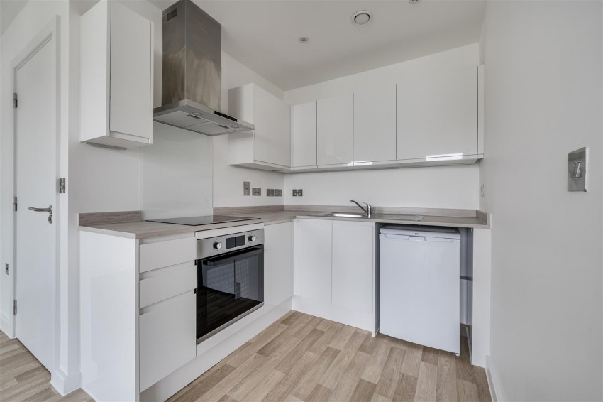 Images for Grovelands Road, Reading, Berkshire