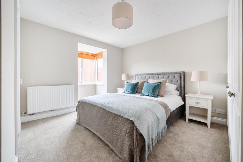 Images for Heron Island, Caversham, Reading
