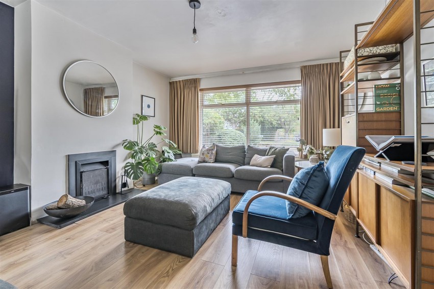 Images for Sandcroft Road, Caversham, Reading