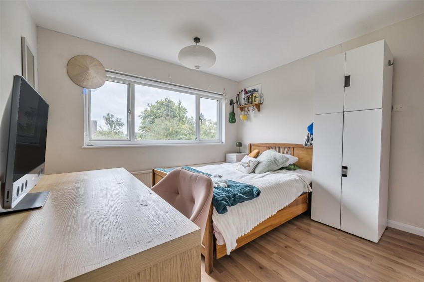 Images for Sandcroft Road, Caversham, Reading
